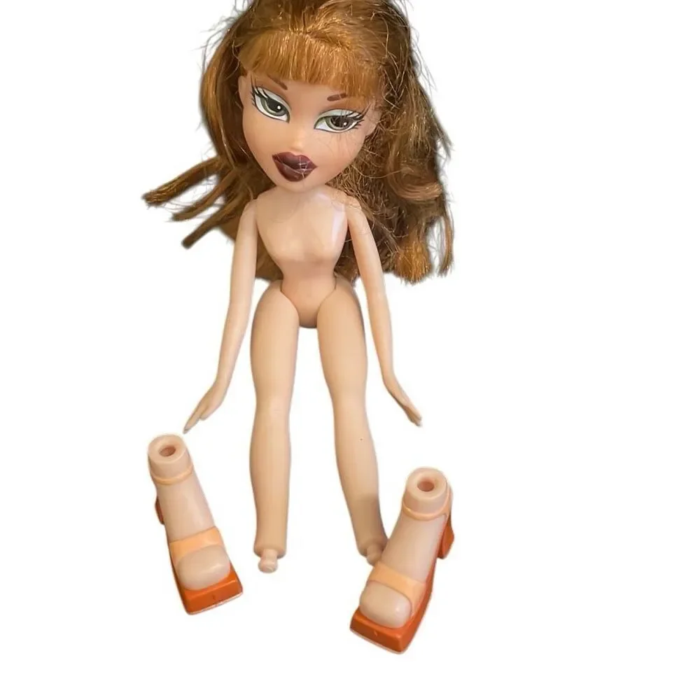 2003 MGA Bratz Express It Meygan with feet & shoes No clothes Messy Long‎ Hair